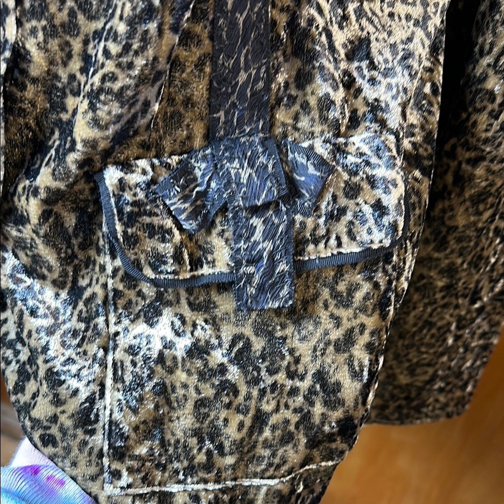Leopard Print Jacket - Picture 4 of 12